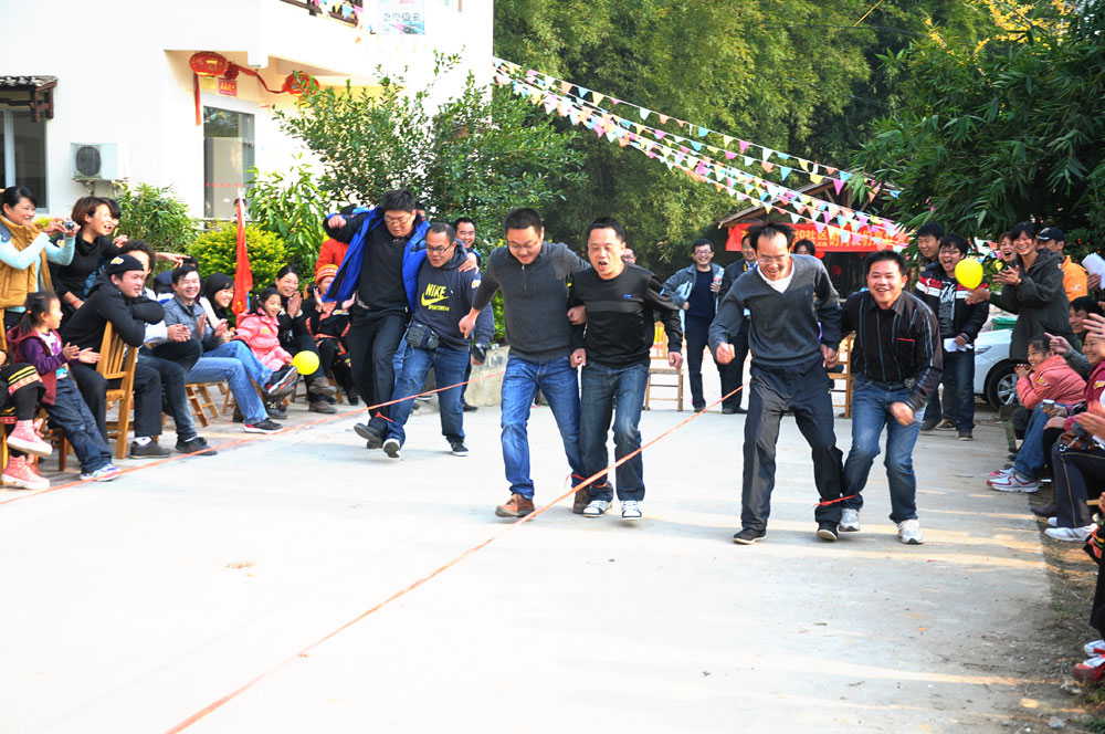 恭城520社区宰年猪喜乐会掠影441 / 作者:名堂 / 帖子ID:6467