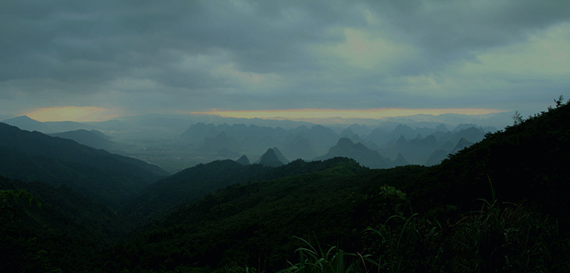 观朝霞登山-------5、8718 / 作者:其修远 / 帖子ID:16659