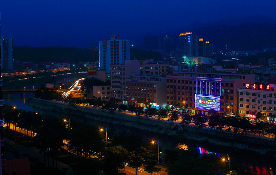 惠州西湖练习拍夜景50 / 作者:天涯孤独客 / 帖子ID:35681