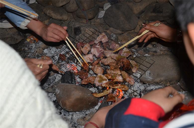 爱好摄影是一种积极的生活态度【户外摄影俱乐部林家埠野炊记】51 / 作者:北辰 / 帖子ID:100379