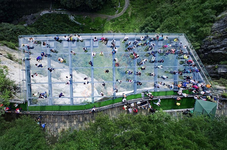 分享十一重庆武隆旅游美女图片 单身男的福音（8P）447 / 作者:夏爱之梦 / 帖子ID:128343