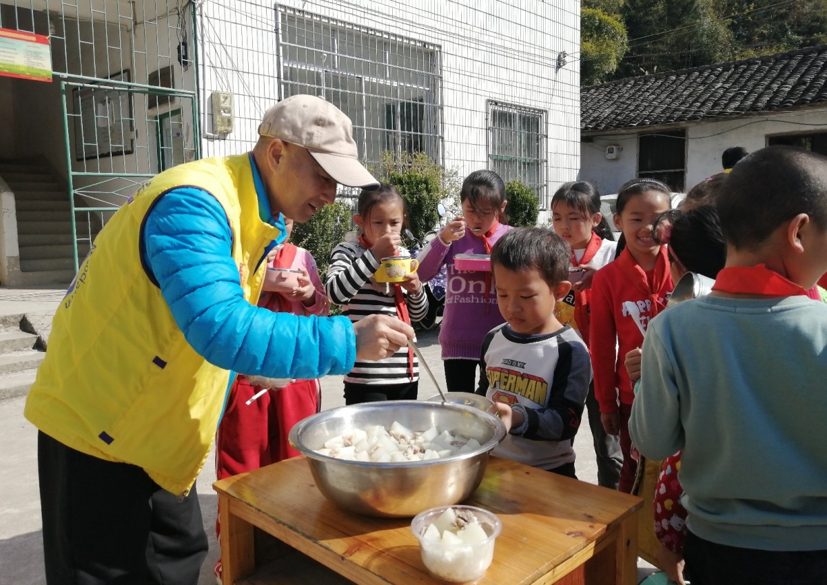 暖冬慰问行 | 冬来无恙，予大山深处孩子们满满深情871 / 作者:箩筐索 / 帖子ID:269659