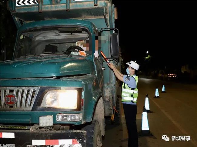 恭城交警：查隐患、防事故、保畅通，全面掀起夏季道路交通安全整治热潮544 / 作者:论坛小编01 / 帖子ID:298952