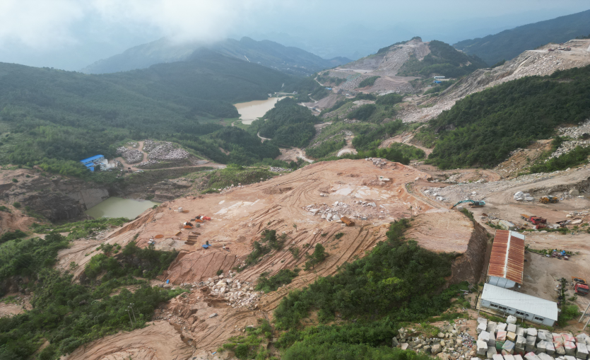 桂林市恭城县蒲源矿区矿产资源粗放式开采 部分矿山生态破坏问题突出255 / 作者:论坛小编01 / 帖子ID:311469