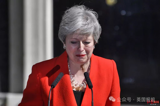 英国首相又跑了？！8年连换6个，最短44天？民众不在意：换谁都一样……644 / 作者:放眼看世界 / 帖子ID:316035